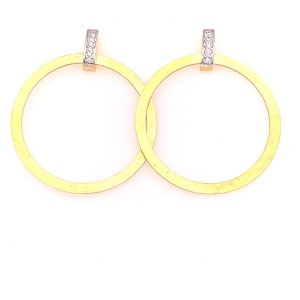 עגילים אומנותיים חישוק