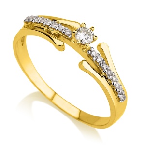 סוליטר עם אבנים בצדדים