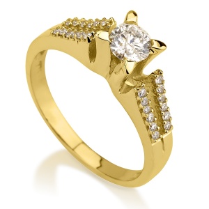 סוליטר 4 שיניים שיבוץ גבוה ושתי שורות אבנים מסביב