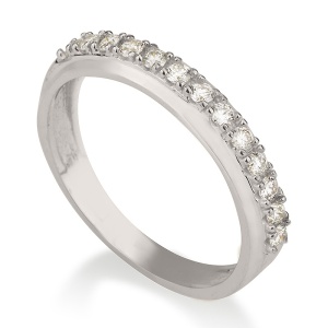 טבעת שורה חצי משובצת