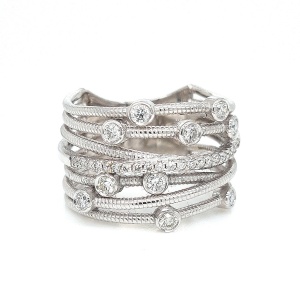טבעת קשתות בשיבוץ אבנים קטנות