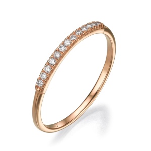 טבעת שורה בשיבוץ אבנים קטנות