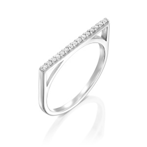 טבעת שורה בשיבוץ אבנים קטנות